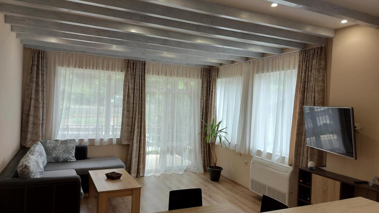 Forest Apartment サパレヴァ・バニャ エクステリア 写真